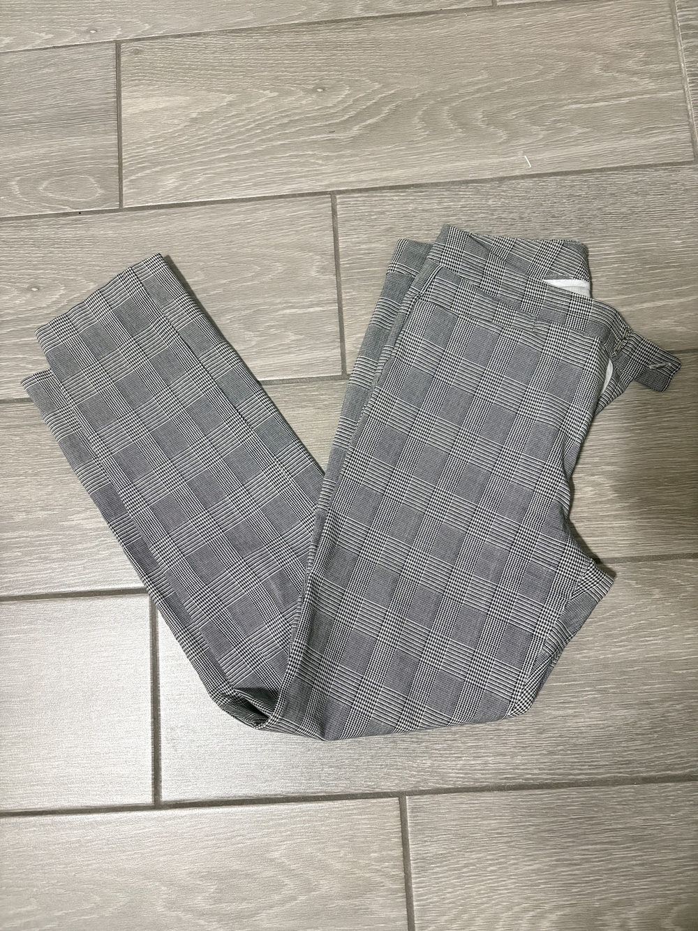 Gray Plaid Men’s Dress Pants - Slim Fit